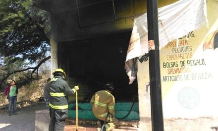 Se registró incendio en un comercio de la comunidad La Panadera en Calvillo