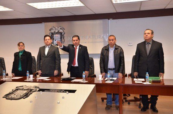 Instalaci+¦n Com. Seg. Publica 01