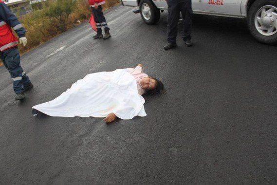 foto3-momento que paramedicos de cruz roja conocen del suceso